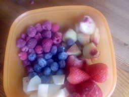#lunchbox kolorowa niespodzianka owocowa