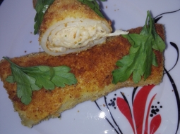 Krokieciki z żółtym serem i szynką