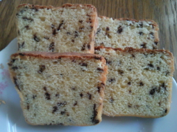 babka z kawałkami czekolady