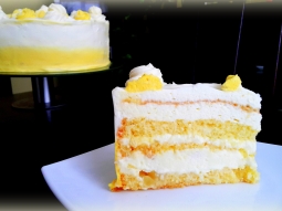 Tort Ananasowo-Kokosowy
