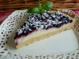 Tarta z serem i jagodami