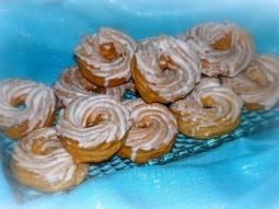 pączki hiszpańskie/gniazdka