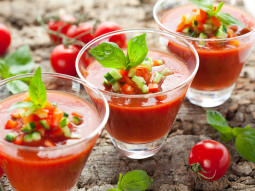 Gazpacho - chłodnik z pomidorów