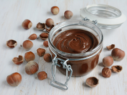 Domowa nutella – krem czekoladowo-orzechowy