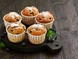 Owsiane muffiny z jagodami