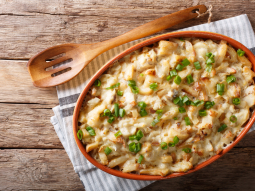 Portugalska zapiekanka z dorszem i ziemniakami