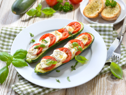 Zapiekana cukinia caprese