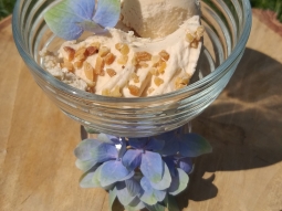 Lody z masłem orzechowym