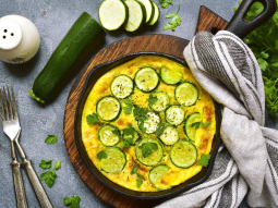 Frittata z cukinią i serem