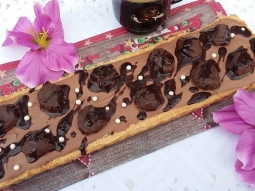 Mazurek śliwka w czekoladzie