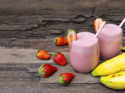 Smoothie truskawkowo bananowo  pomarańczowe