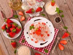 Risotto z truskawkami na słodko