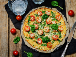 Pizza na spodzie z kalafiora