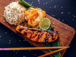 Łosoś w sosie teriyaki
