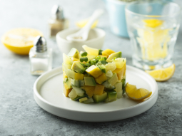 Sałatka awokado-mango