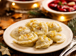 Pierogi z kapustą i grzybami