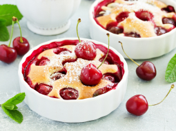 Clafoutis – francuskie ciasto z czereśniami