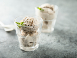 Lody kokosowa stracciatella