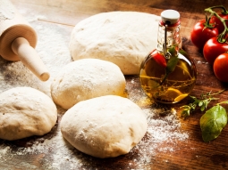 Ciasto na pizzę