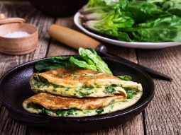 Wiosenny omlet z mozzarellą