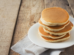 Pancakes na zsiadłym mleku