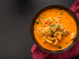 Tajskie czerwone curry z kurczakiem
