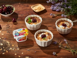 Clafoutis z wiśniami i serkiem