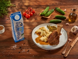 Soczysta cielęcina z kluseczkami